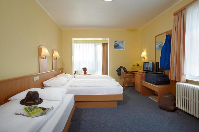 Hotel Perekop Berdorf Szoba fotó
