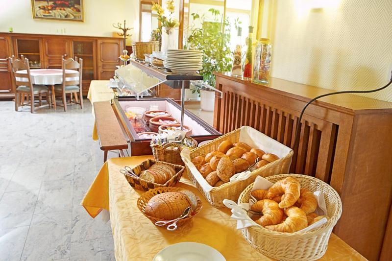 Hotel Perekop Berdorf Kültér fotó
